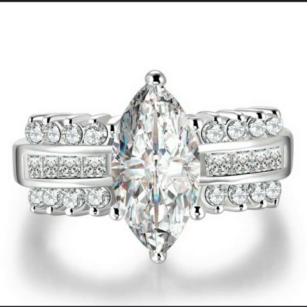 Sterling silver cocktail ring